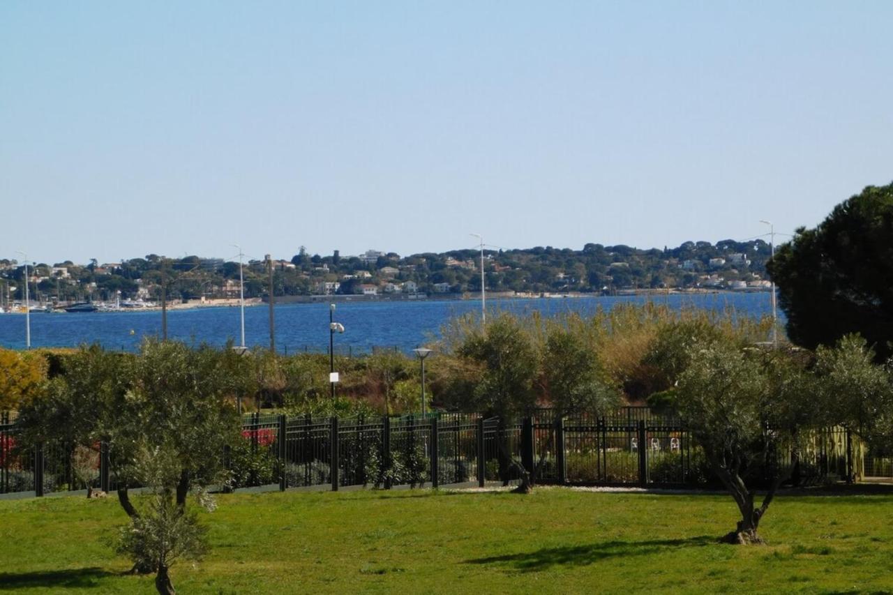"T2 "Antibes Les Pins 3" Air Conditionned Sea View With Parking And Pool" Apartment Ngoại thất bức ảnh