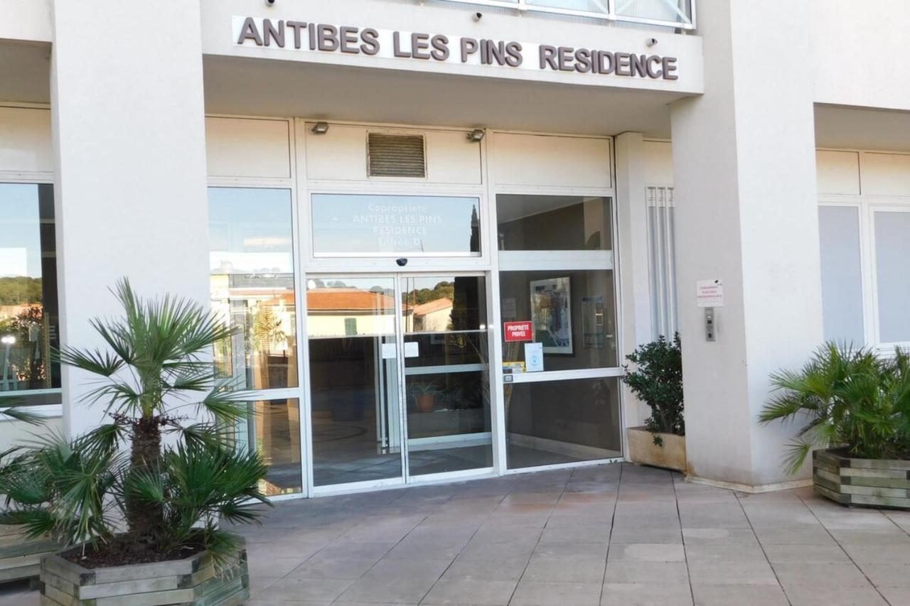 "T2 "Antibes Les Pins 3" Air Conditionned Sea View With Parking And Pool" Apartment Ngoại thất bức ảnh